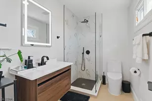 21 Skyview Rd, Ringwood, NJ 07456 - Photo 25