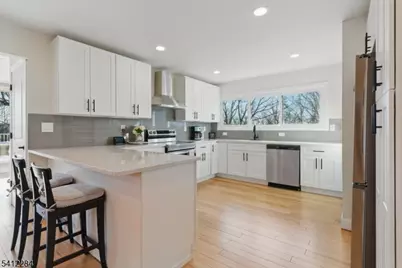 21 Skyview Rd, Ringwood, NJ 07456 - Photo 9