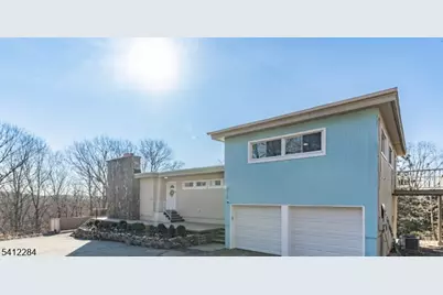 21 Skyview Rd, Ringwood, NJ 07456 - Photo 1