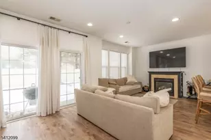 122 Riverwalk Way, Clifton, NJ 07014 - Photo 7