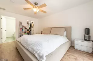 122 Riverwalk Way, Clifton, NJ 07014 - Photo 17