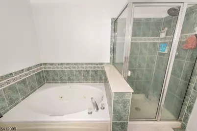 122 Riverwalk Way, Clifton, NJ 07014 - Photo 19