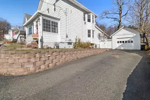 22 Mott Pl, Rockaway, NJ 07866 - Photo 5