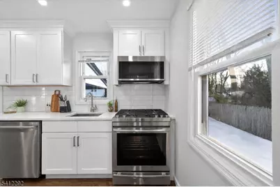 5 Lois Ave, East Brunswick Township, NJ 08816 - Photo 9