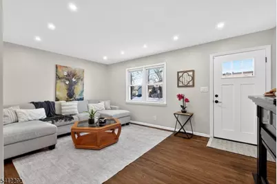 5 Lois Ave, East Brunswick Township, NJ 08816 - Photo 3