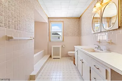 124 Belgrove Dr, Kearny, NJ 07032 - Photo 29