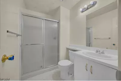 38 Daniel Dr, Franklin Township, NJ 08823 - Photo 11