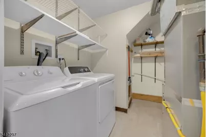 38 Daniel Dr, Franklin Township, NJ 08823 - Photo 7