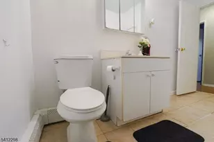 72 Fox Rd, Edison Twp., NJ 08817 - Photo 27