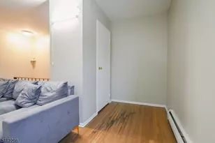 72 Fox Rd, Edison Twp., NJ 08817 - Photo 9