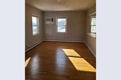 77 Shepherds Ln, Totowa, NJ 07512 - Photo 3