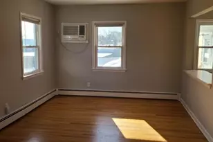 77 Shepherds Ln, Totowa, NJ 07512 - Photo 3