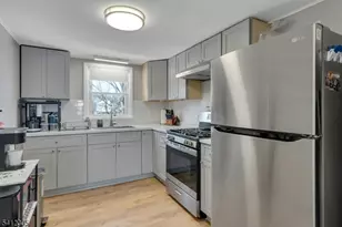 61 Christina St, Little Ferry, NJ 07643 - Photo 3