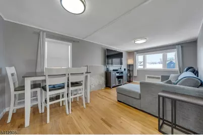 61 Christina St, Little Ferry, NJ 07643 - Photo 7