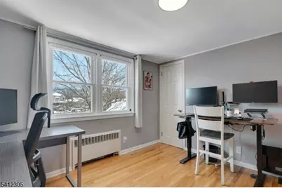 61 Christina St, Little Ferry, NJ 07643 - Photo 9