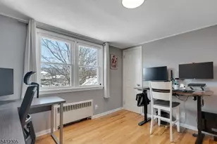 61 Christina St, Little Ferry, NJ 07643 - Photo 9