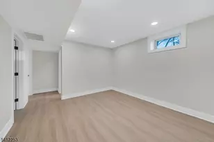 311 Victor St, Scotch Plains Township, NJ 07076 - Photo 37