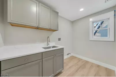 311 Victor St, Scotch Plains Township, NJ 07076 - Photo 31