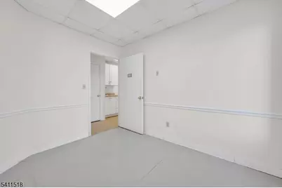 102 S Main St, Manville, NJ 08835 - Photo 25