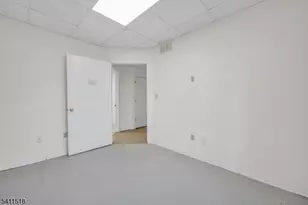 102 S Main St, Manville, NJ 08835 - Photo 27