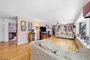 335 Elmira Trail, Hopatcong, NJ 07843 - Photo 7