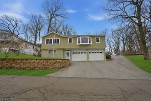 335 Elmira Trail, Hopatcong, NJ 07843 - Photo 1