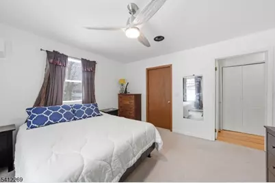 335 Elmira Trl, Hopatcong, NJ 07843 - Photo 23