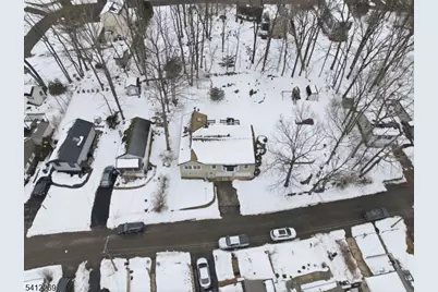 335 Elmira Trl, Hopatcong, NJ 07843 - Photo 39