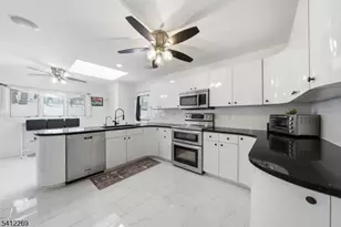 335 Elmira Trail, Hopatcong, NJ 07843 - Photo 11