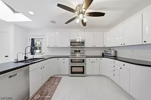 335 Elmira Trail, Hopatcong, NJ 07843 - Photo 9