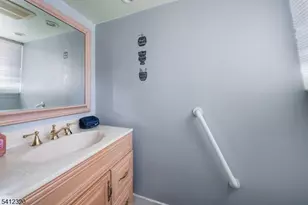 78 Roosevelt Ave, Woodbridge Township, NJ 07067 - Photo 15