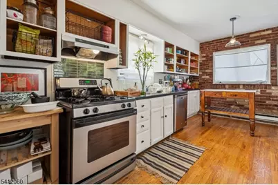 1 Midland Pl, Newark, NJ 07106 - Photo 11