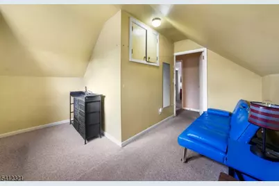 26 Edward Ct, Clifton, NJ 07011 - Photo 15