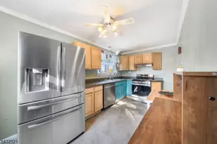 26 Edward Ct, Clifton, NJ 07011 - Photo 7