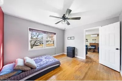 26 Edward Ct, Clifton, NJ 07011 - Photo 9