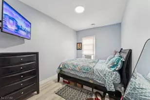 291 E 12th Ave, Roselle, NJ 07203 - Photo 13