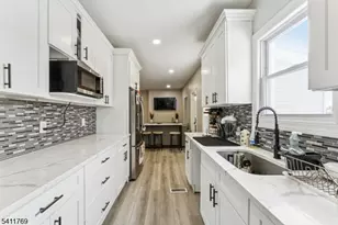 291 E 12th Ave, Roselle, NJ 07203 - Photo 9