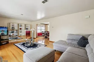 44 Joseph St, Clark Township, NJ 07066 - Photo 5