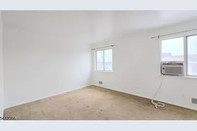 619 Sussex St, Harrison, NJ 07029 - Photo 7