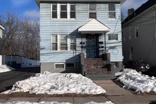 239 E 9th Ave, Roselle, NJ 07203 - Photo 3