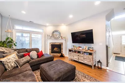 7 Hornbeam Way, Hardyston Township, NJ 07419 - Photo 19