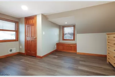 664 Summit Ave, Kenilworth, NJ 07033 - Photo 19