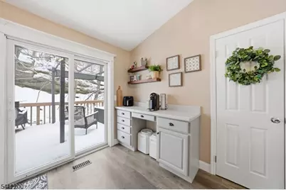 45 Fox Tail Ln, Hardyston Township, NJ 07419 - Photo 11