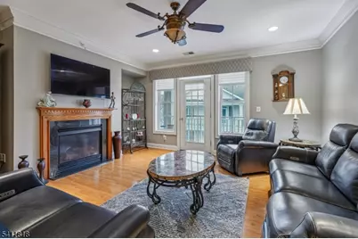 1010 Holly Ln, Cedar Grove, NJ 07009 - Photo 7