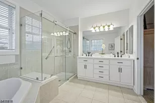 1010 Holly Ln, Cedar Grove, NJ 07009 - Photo 19