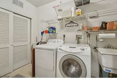 1010 Holly Ln, Cedar Grove, NJ 07009 - Photo 23