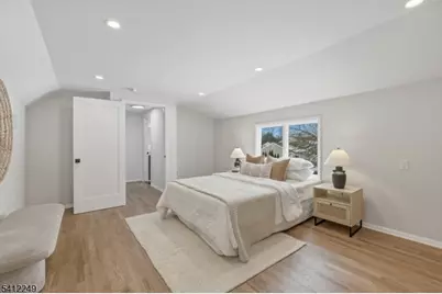 526 Ridgedale Ave, East Hanover Township, NJ 07936 - Photo 17