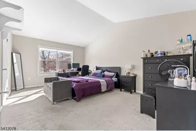 48 Sapphire Ln, Franklin Township, NJ 08823 - Photo 9