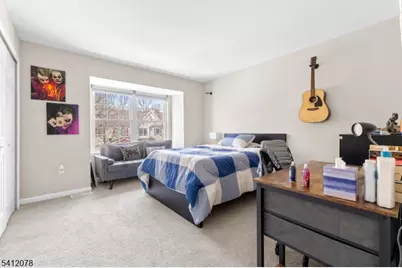 48 Sapphire Ln, Franklin Township, NJ 08823 - Photo 11