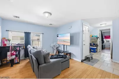 38 Mapes Ave, Newark, NJ 07112 - Photo 21